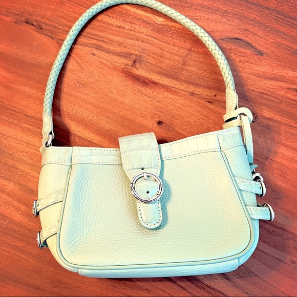 3/$30 ๐ธ Brighton leather pale green shoulder bag - Picture 1 of 8